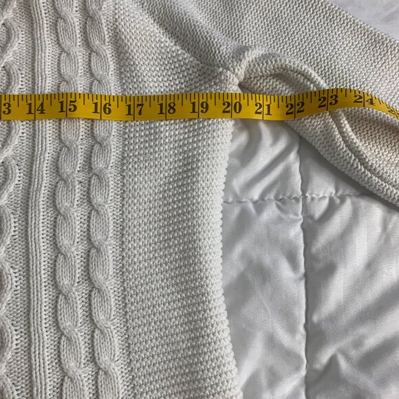 GAP Women’s Ivory Cable Knit Sweater – Size L, Crew Neck, High–Low Hem - Picture 9 of 15